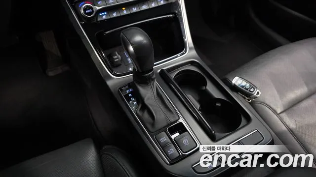 Hyundai Grandeur 2017 thumb 9