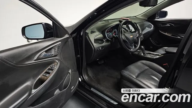 ChevroletGMDaewoo Malibu 2017 thumb 11