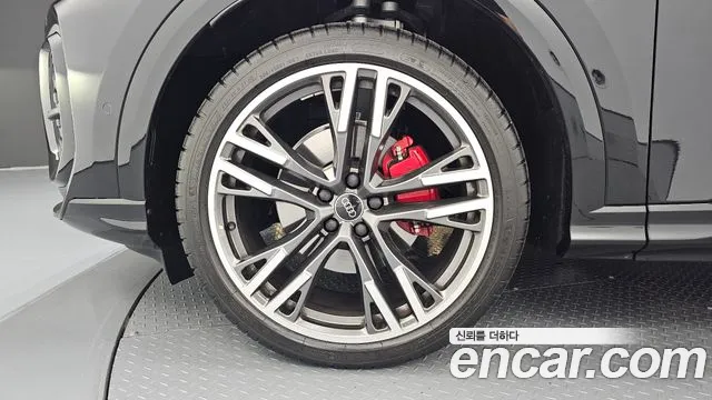 Audi Q5 2025 thumb 5