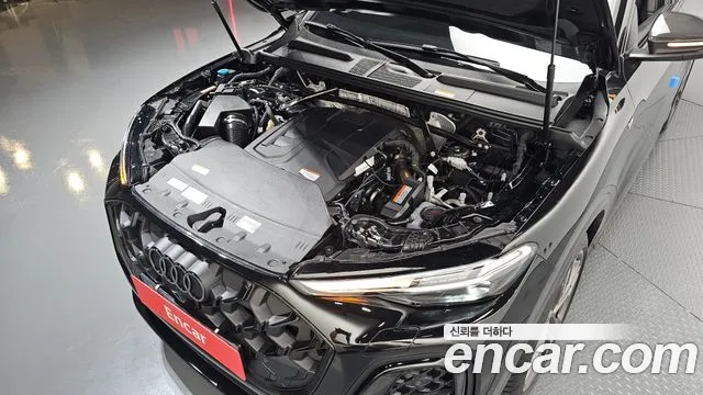 Audi Q5 2025 thumb 6