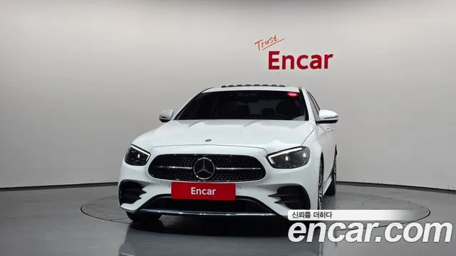 Mercedes-Benz E-Класс 2022 thumb 3