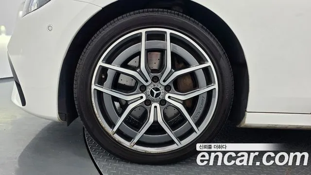 Mercedes-Benz E-Класс 2022 thumb 5