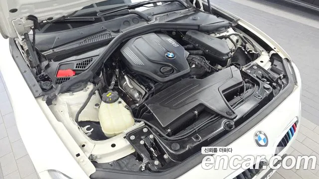 BMW 1-Series 2015 thumb 6