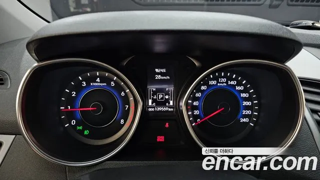 Hyundai Avante 2013 thumb 8