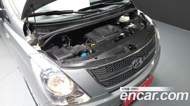 Hyundai Starex 2012 thumb 6