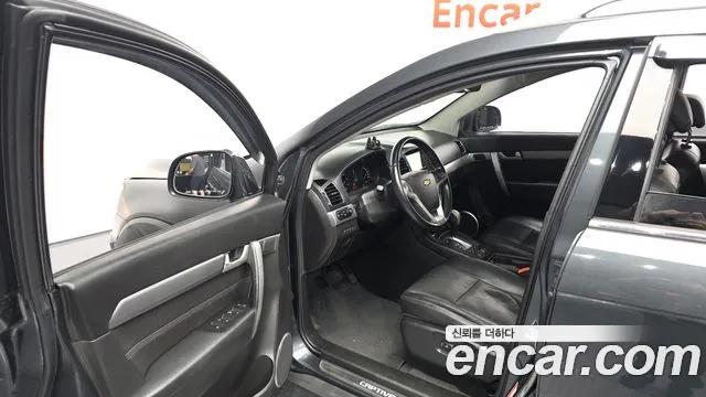 ChevroletGMDaewoo Captiva 2016 thumb 10