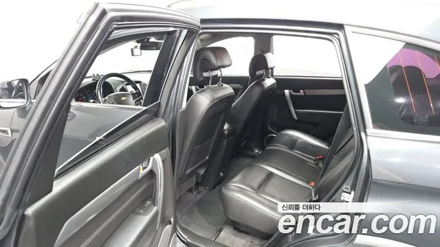 ChevroletGMDaewoo Captiva 2016 thumb 12