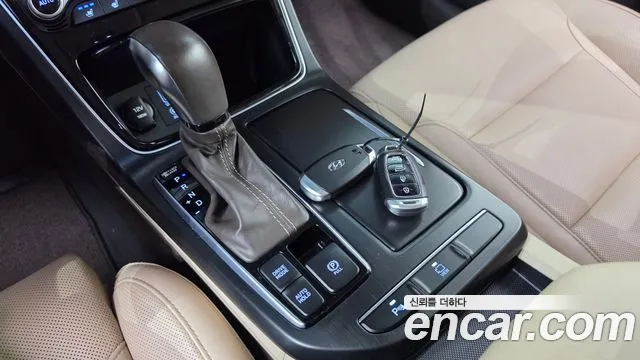 Hyundai Grandeur 2017 thumb 9