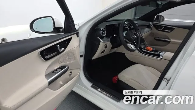 Mercedes-Benz C-Класс 2025 thumb 10