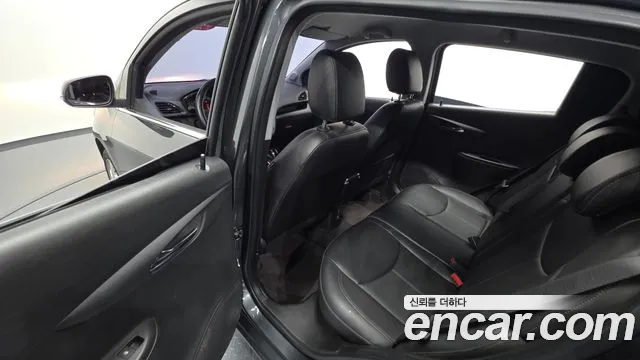 ChevroletGMDaewoo Spark 2016 thumb 11