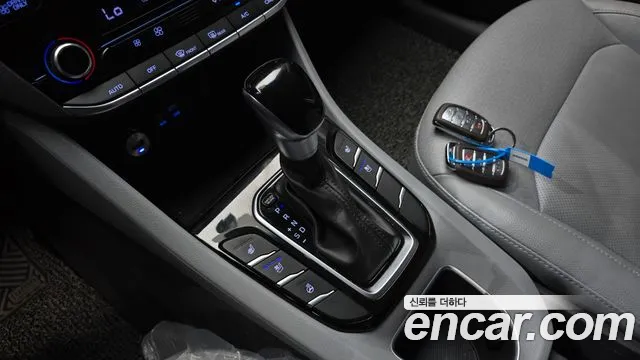 Hyundai IONIQ 6 2018 thumb 9
