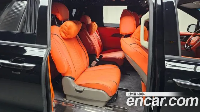 Kia Carnival 2024 thumb 10