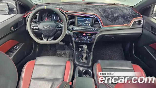 Hyundai Avante 2016 thumb 7