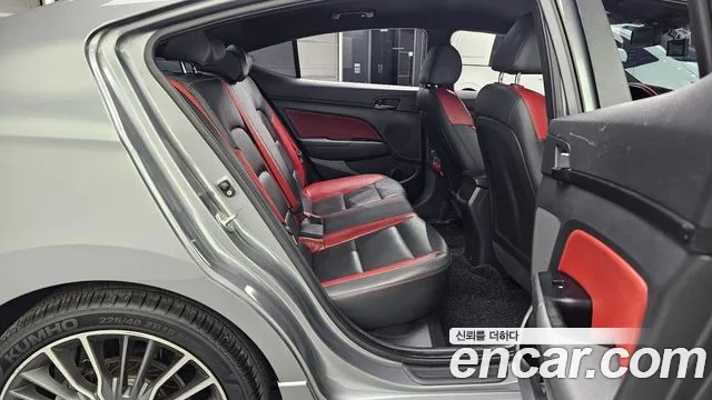 Hyundai Avante 2016 thumb 12