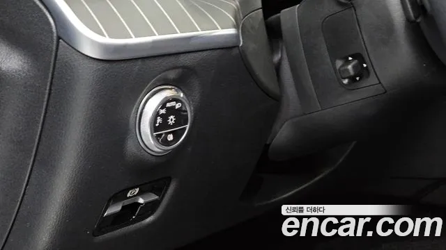 Mercedes-Benz C-Класс 2024 thumb 12