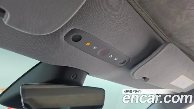 Tesla Model 3 2024 thumb 9