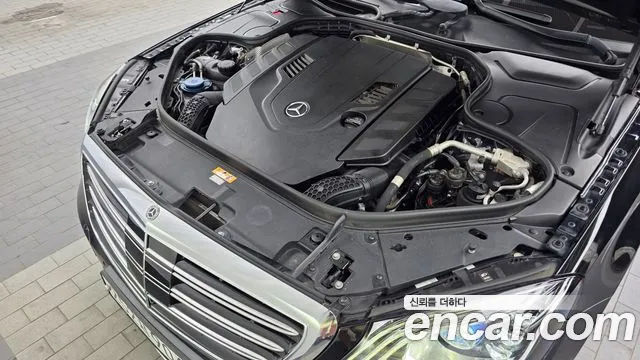 Mercedes-Benz S-Класс 2020 thumb 6
