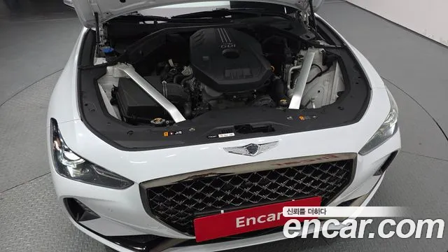 Genesis G70 2018 thumb 5
