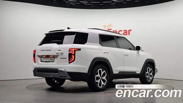 KG_Mobility_Ssangyong Torres 2023 thumb 2