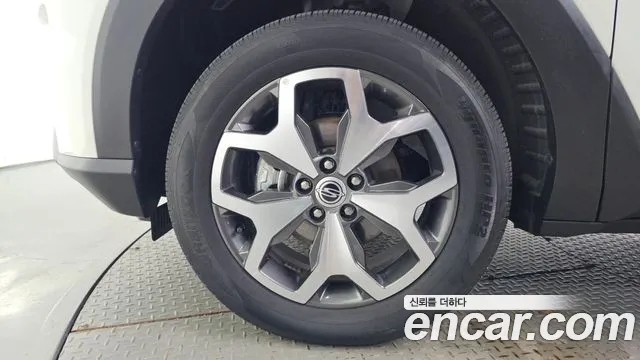 KG_Mobility_Ssangyong Torres 2023 thumb 5