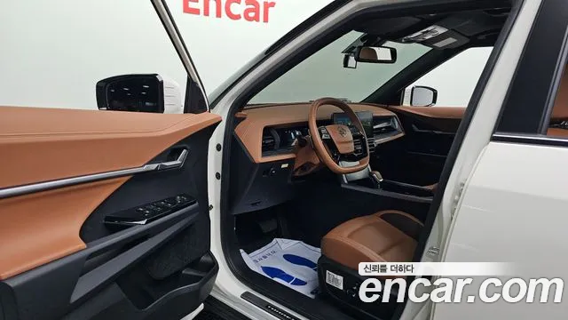 KG_Mobility_Ssangyong Torres 2023 thumb 10