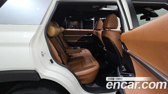 KG_Mobility_Ssangyong Torres 2023 thumb 12