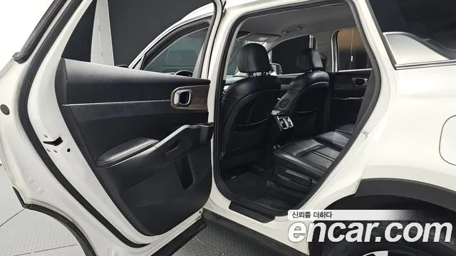 Kia Sorento 2022 thumb 12