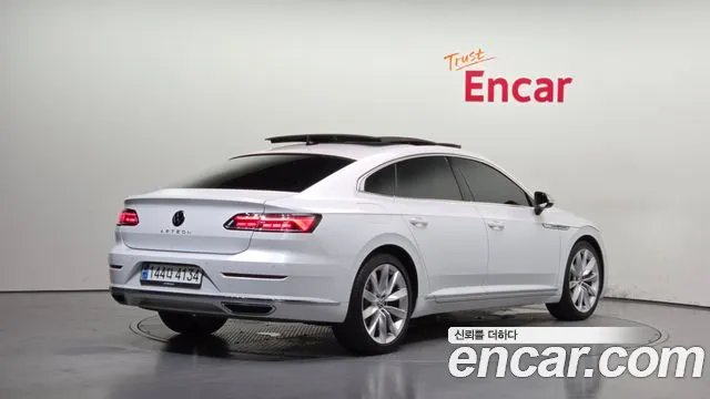 Volkswagen Arteon 2023 thumb 2