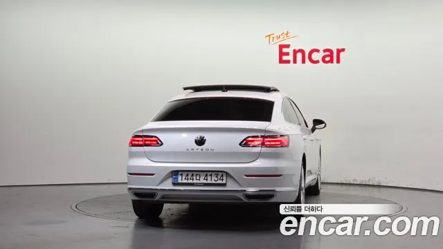 Volkswagen Arteon 2023 thumb 4
