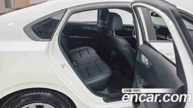 Kia K3 2023 thumb 11