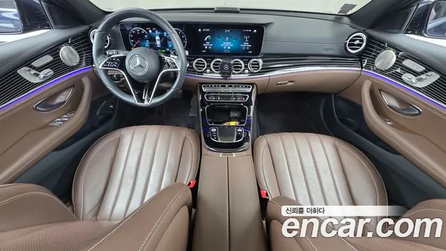Mercedes-Benz E-Класс 2022 thumb 7