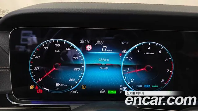 Mercedes-Benz E-Класс 2022 thumb 8