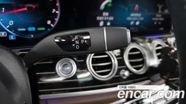 Mercedes-Benz E-Класс 2022 thumb 9