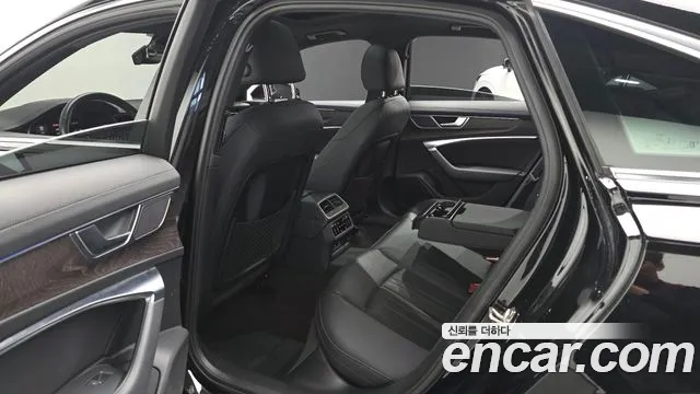 Audi A6 2022 thumb 11