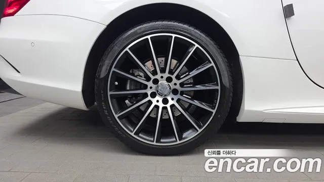 Mercedes-Benz SL-Класс 2016 thumb 5
