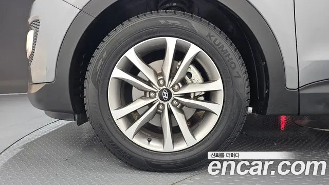 Hyundai Santa Fe 2014 thumb 5