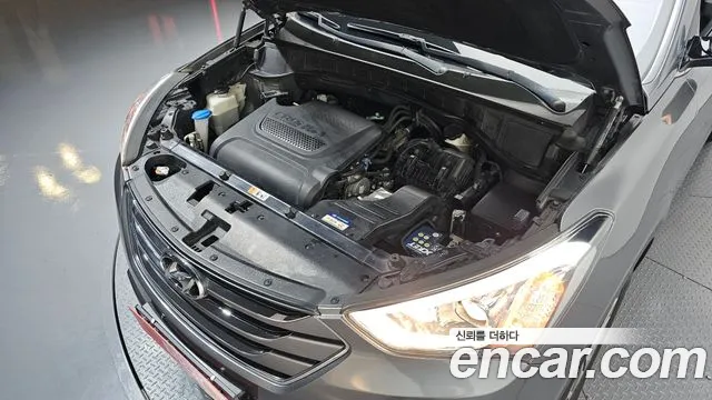 Hyundai Santa Fe 2014 thumb 6
