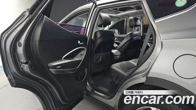 Hyundai Santa Fe 2014 thumb 12