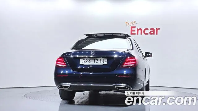 Mercedes-Benz E-Класс 2019 thumb 4