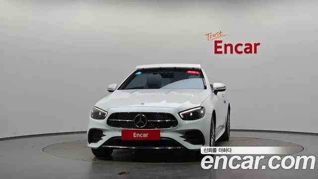 Mercedes-Benz E-Класс 2023 thumb 2