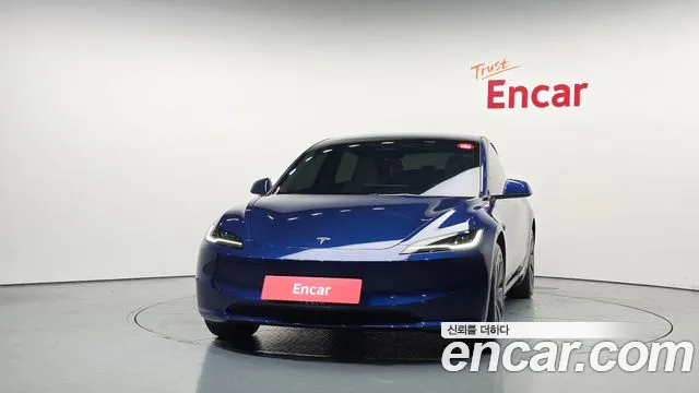 Tesla Model 3 2024 thumb 3