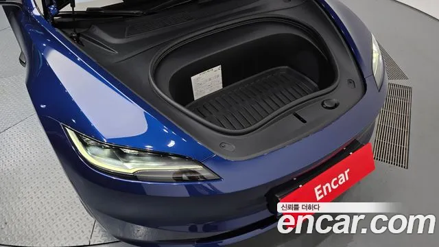 Tesla Model 3 2024 thumb 6