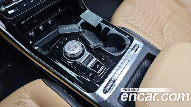 Kia Carnival 2022 thumb 9