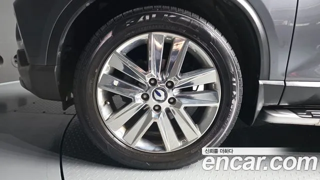 KG_Mobility_Ssangyong Rexton 2019 thumb 5
