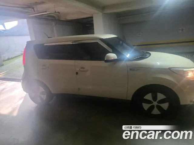 Kia Soul 2017 thumb 3
