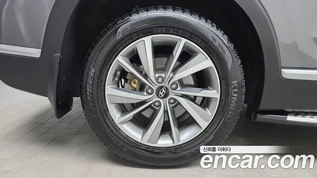 Hyundai Santa Fe 2020 thumb 4