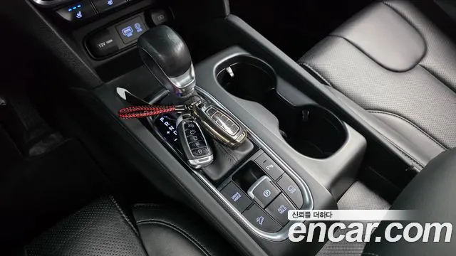 Hyundai Santa Fe 2020 thumb 8