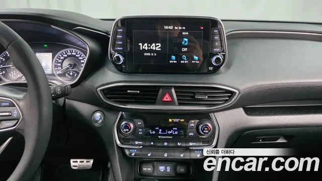 Hyundai Santa Fe 2020 thumb 12