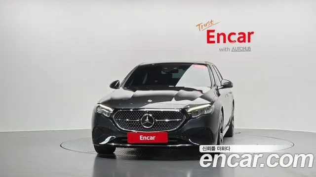 Mercedes-Benz E-Класс 2025 thumb 2