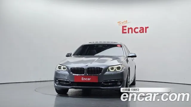 BMW 5-Series 2015 thumb 3